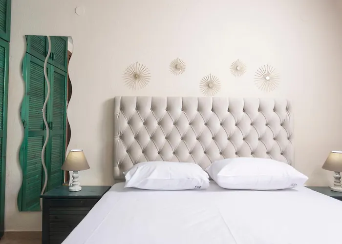 Kapa Maisonette - Beachfront, 3 Min Walk To Mamalouka Hanioti