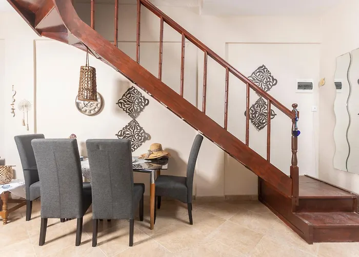 Appartement Kapa Maisonette - Beachfront, 3 Min Walk To Mamalouka *