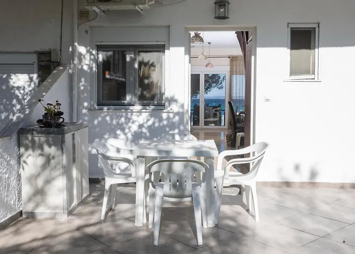 Appartement Kapa Maisonette - Beachfront, 3 Min Walk To Mamalouka