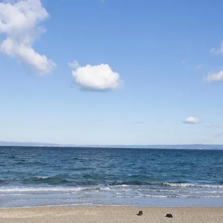 Kapa Maisonette - Beachfront, 3 Min Walk To Mamalouka Chaniotis